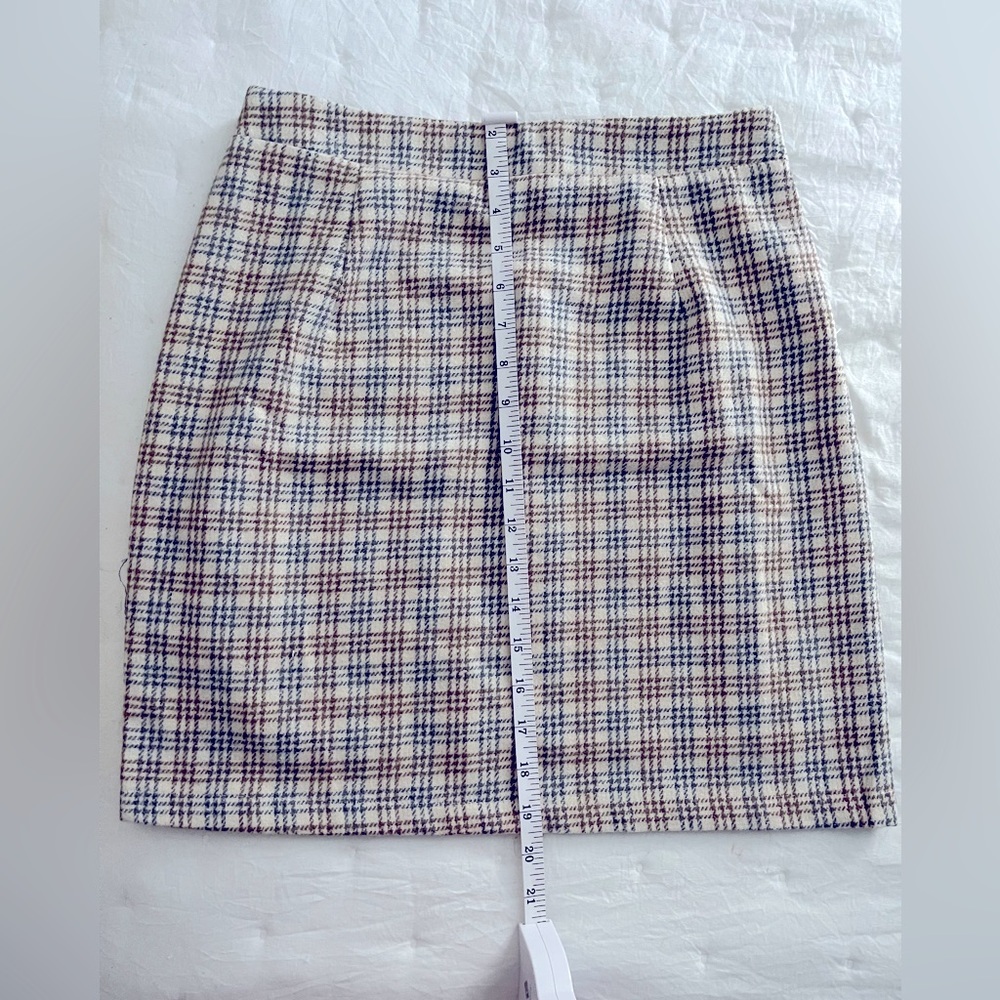 𝅺Pink Lily Ivory Multi Plaid Skirt - Picture 4 of 4